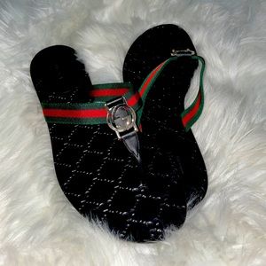 Gucci GG thong sandals